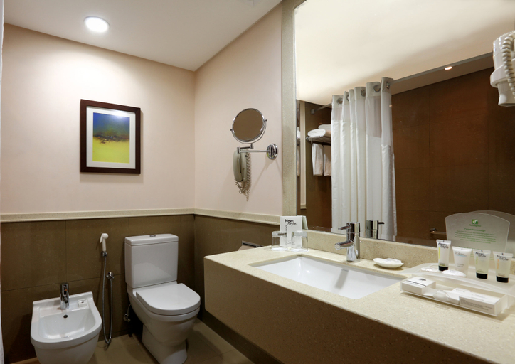 Bathroom 5, Holiday Inn RIYADH - IZDIHAR by IHG, Riyadh