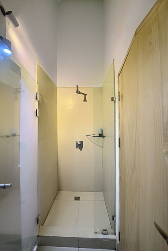 Bathroom 4, Casa Nahua Hotel in Tamarindo, Santa Cruz