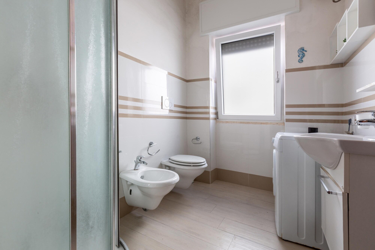 Bathroom, 3264 Appartamenti Approdo - Bilo Approdo Frontemare by Barbarhouse, Lecce