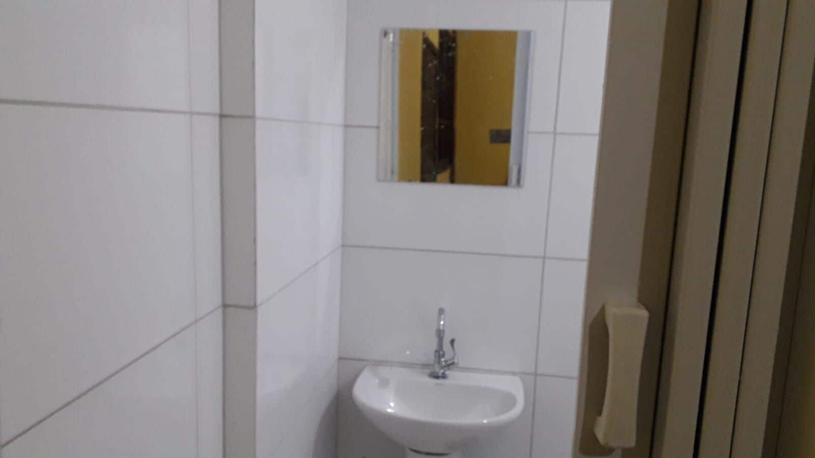 Bathroom 4, Sana Aluguel Economico, Macaé