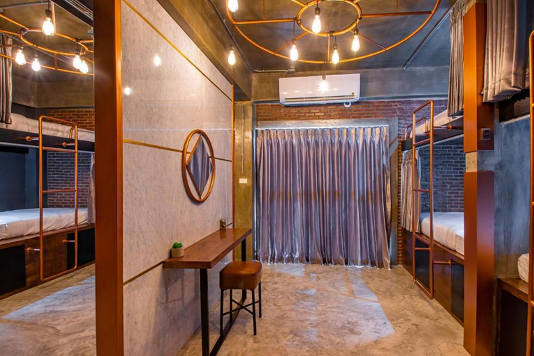 Bedroom 5, Kaen Hostel, Pattaya