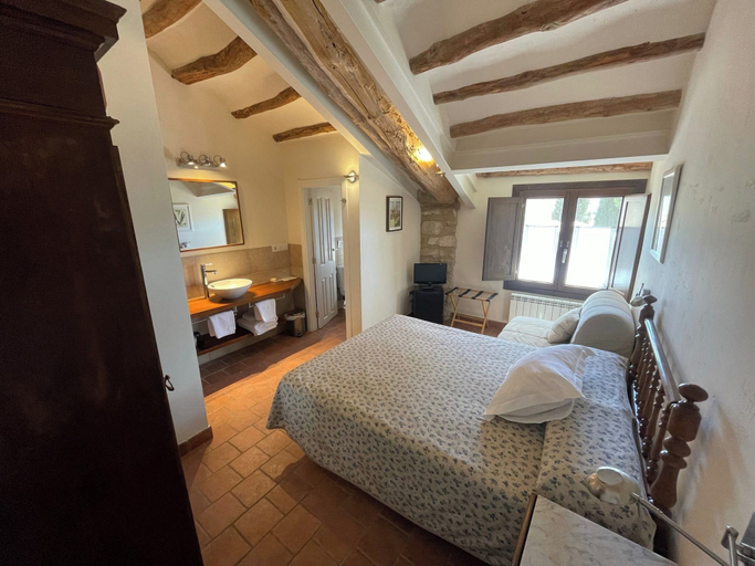 Bedroom 8