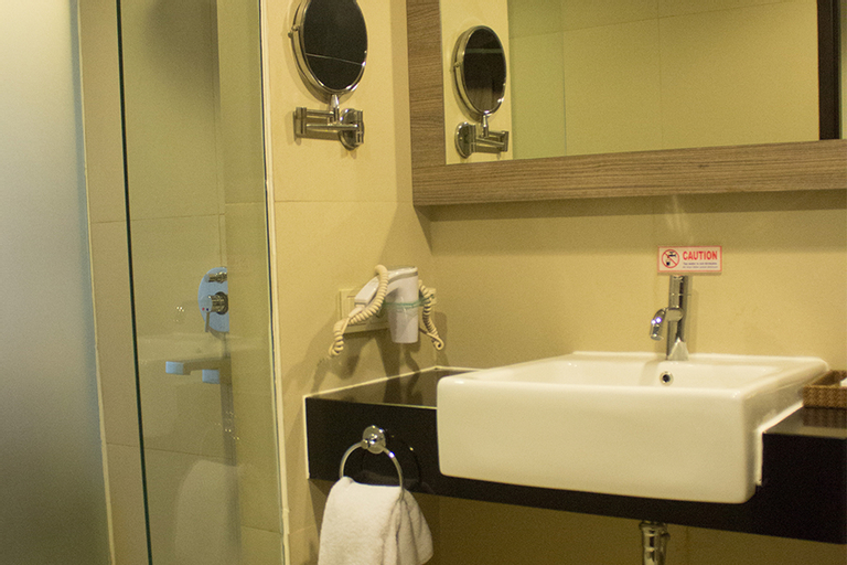 Bathroom 3