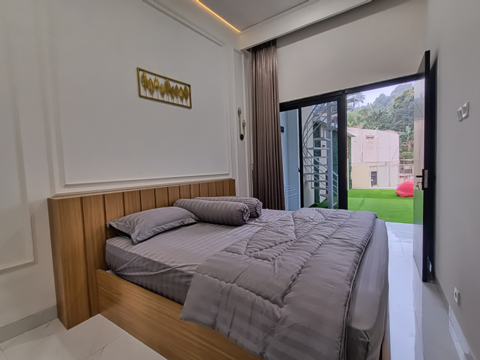 Bedroom 2, Villa Babeh Mountain View, Bogor