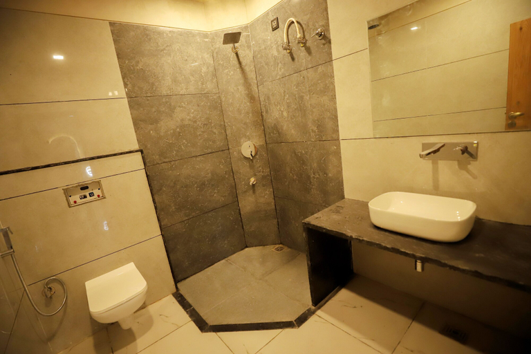 Bathroom 3, Nature Retreat Resorts, Ajmer