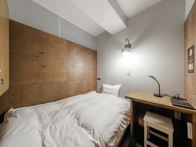 Bedroom 19