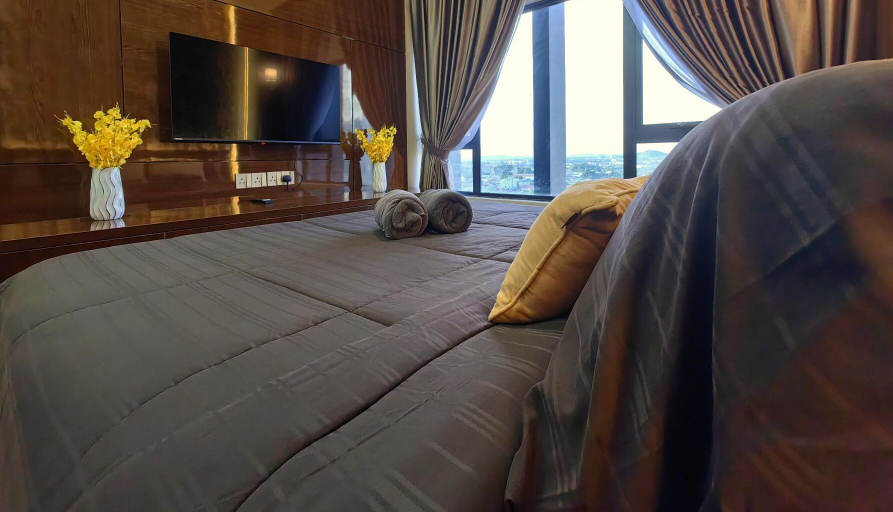 Bedroom 13