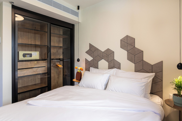 Bedroom 4, De Sheinkin Suites