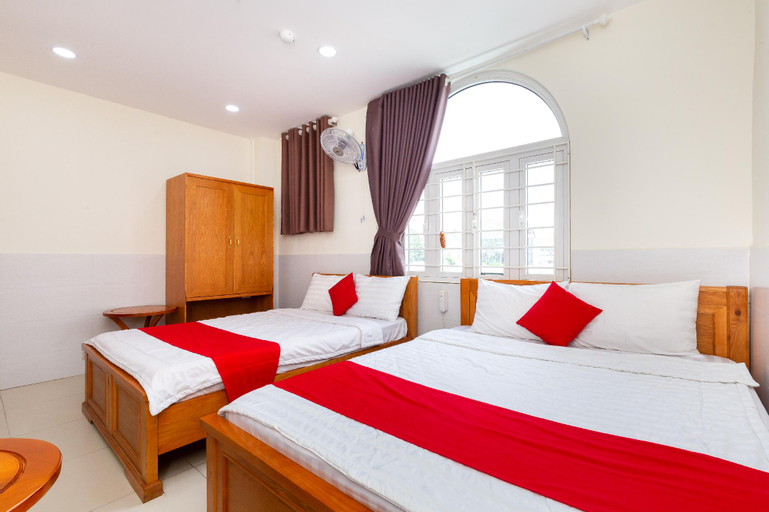 Bedroom 6