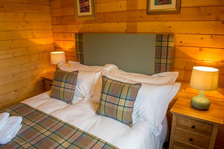 Bedroom 3, Stable Lodge, Stirling