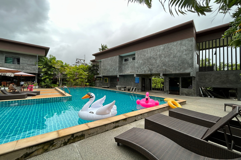 Sport & Beauty 4, Tann Anda Resort, Phuket Island
