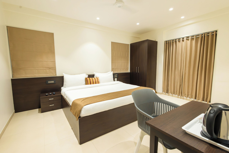 Bedroom 4, Freesia Residency by Express Inn, Nashik