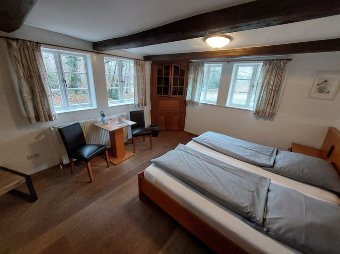 Bedroom 4, Landhaus Haverbeckhof, Heidekreis