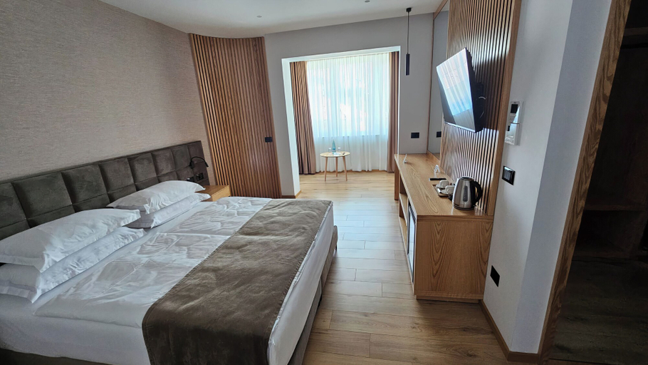 Bedroom 2, SIBB Hotel, Tirana
