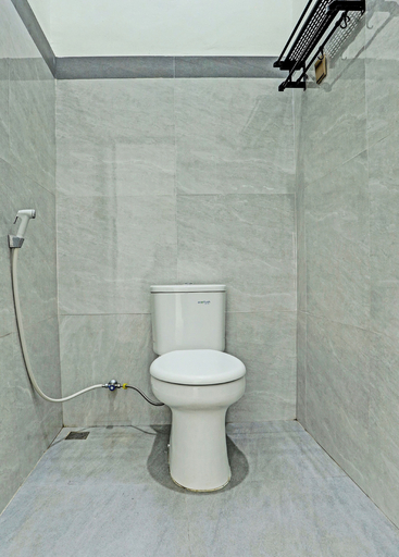 Bathroom 3, OYO 92708 Hotel Mufasa Syariah, Pangkalpinang