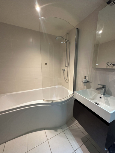 Bathroom 5, Chalet Violettes, Savoie