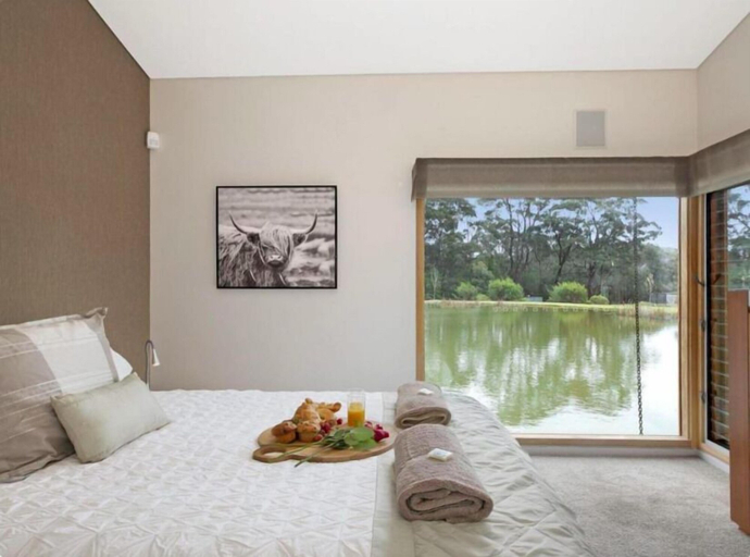Bedroom, Casa Sul Lago in the H'lands, Wingecarribee