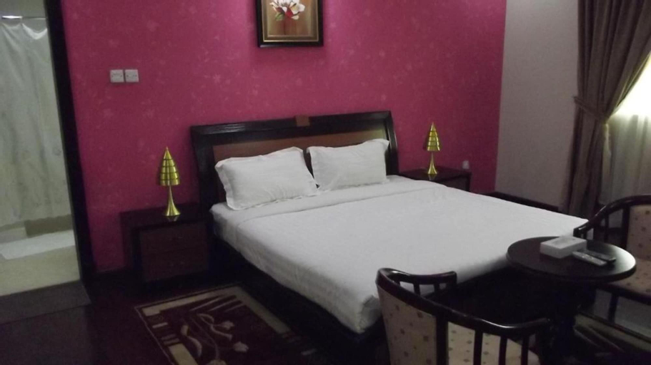 Bedroom 5, Oryx Tower, Manama