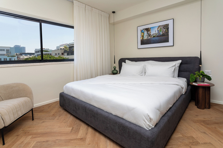 Bedroom 2, De Sheinkin Suites