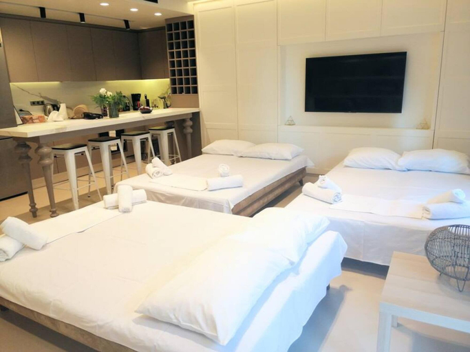 Bedroom 5, Luxurious Apartment in Acropolis, Attica