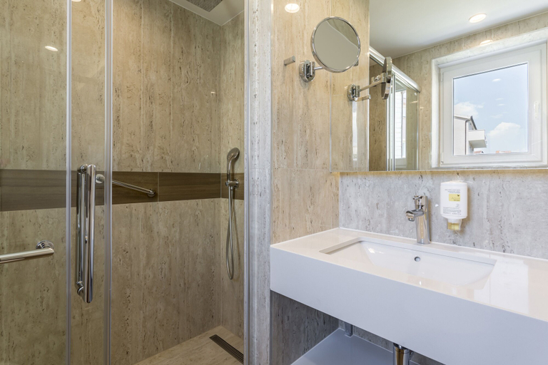 Bathroom 3, Ringo Apartments, Podstrana