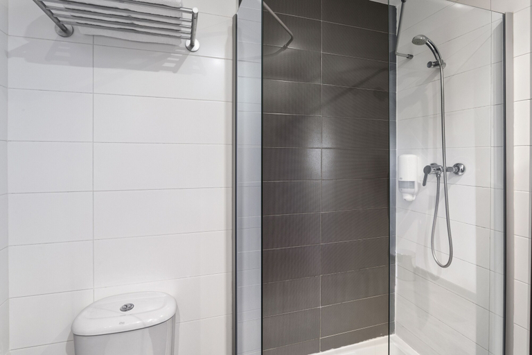 Bathroom 5, Hotel 280 Zaragoza, Zaragoza