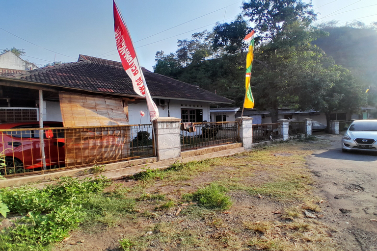 Exterior & Views 4, OYO 93059 Homestay Zafirah, Makassar