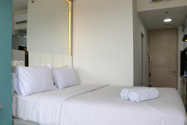 Bedroom 4, Best Deal And Comfort Studio Tokyo Riverside Pik 2 Apartment, Tangerang