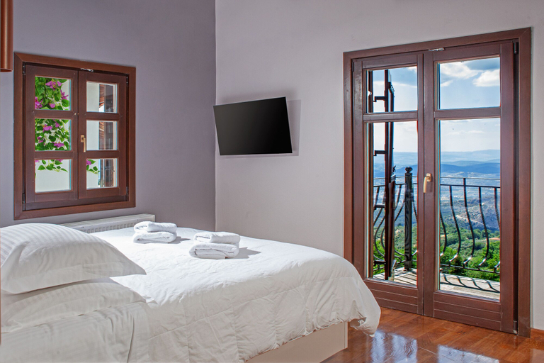 Bedroom 3, Erofili Hotel and Suites, Thessaly