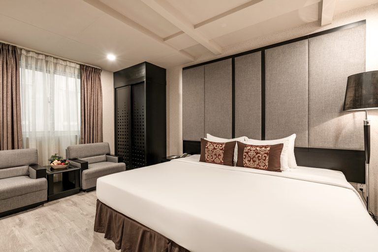Bedroom 23