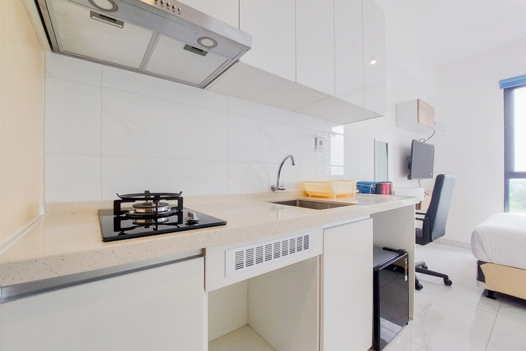 Others 4, Homey And Cozy Studio Sky House Alam Sutera Apartment, Tangerang