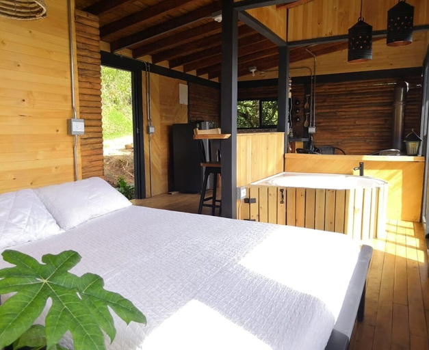 Bedroom 2, Wasikuna cabañas rurales tipo glamping, Guarne