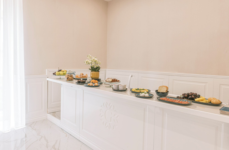 Food & Drinks 5, GENTILE SUITE & SPA VOMERO, Napoli