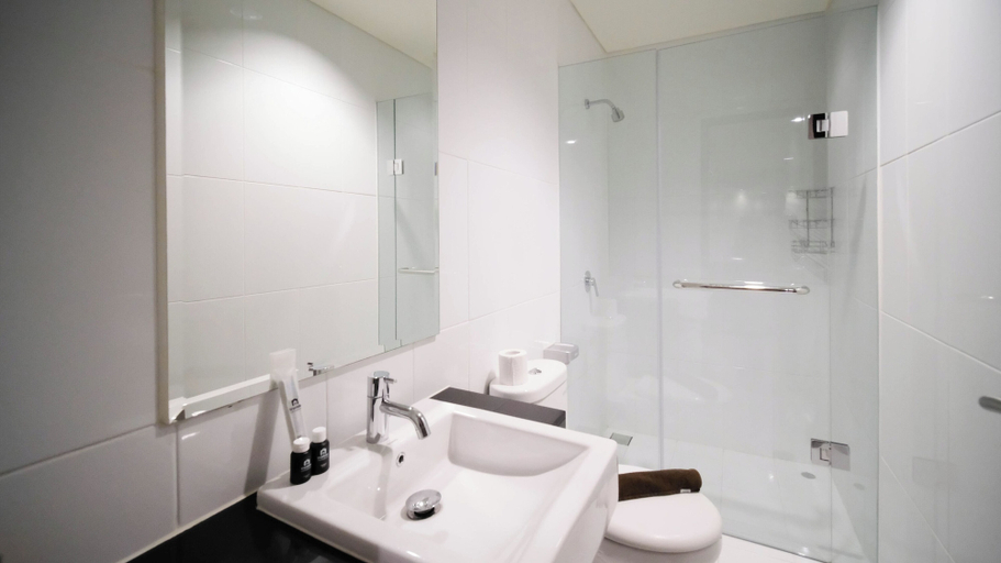 Bedroom 3, Good Location And Cozy 1Br At Praxis Apartment, Surabaya