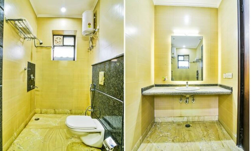 Bathroom 4, FabHotel Rallkmas - DLF Phase 2 & MG Road Metro, Gurgaon