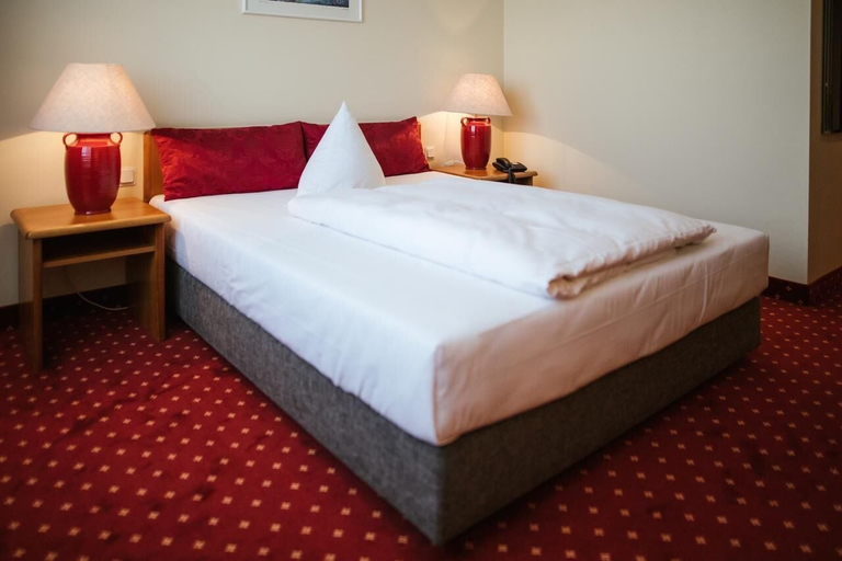 Bedroom 1, Hotel Rosenstadt, Spree-Neiße