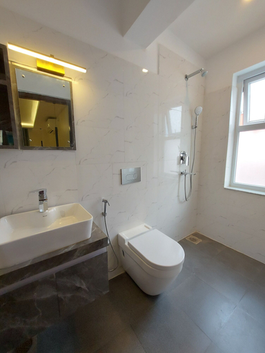 Bathroom 3, 29 Eleven Bed and Breakfast, Bagmati