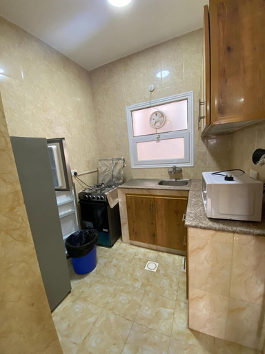 Others 5, Al Homur Building, Salalah