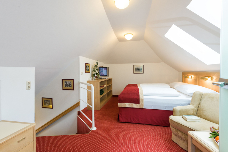 Bedroom 2, Hotel Gisela, Sankt Johann im Pongau