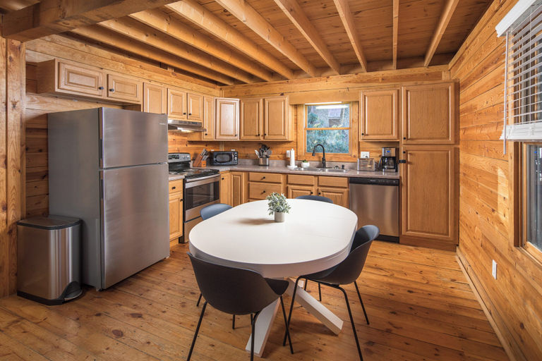 Others 5, Red Feather Cabins 300, Watauga