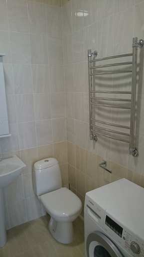 Bathroom 4, Alles Apartments, Mayskiy