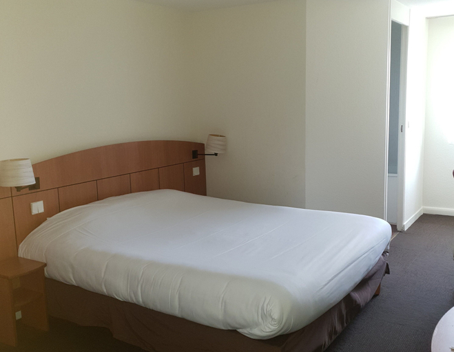Bedroom 4, Kyriad Montargis - Amilly, Loiret