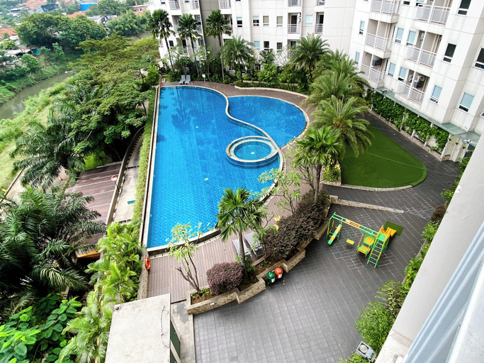 Exterior & Views 2, Stunning And Homey 2Br Apartment Mustika Golf Residence, Cikarang
