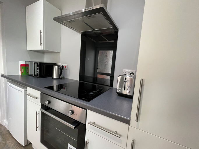 Others 4, Cosy & Comfortable Apt with Parking, Nottinghamshire