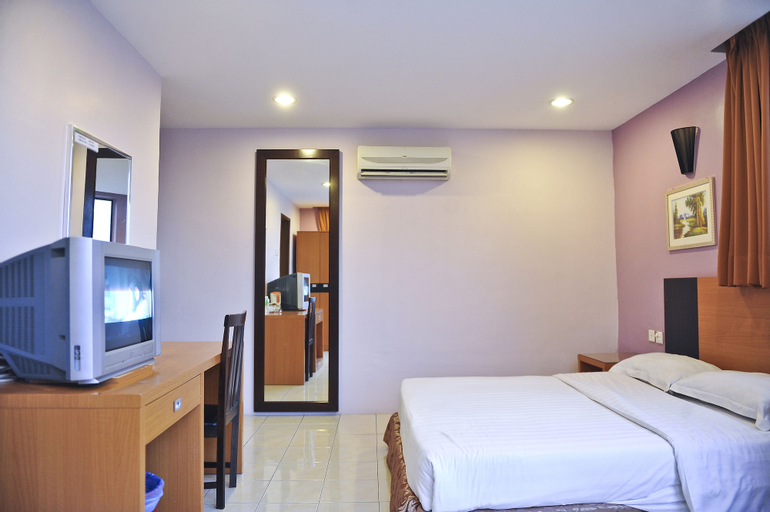 Bedroom 5