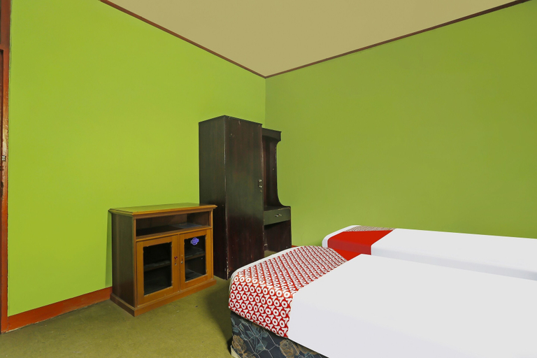 Bedroom 3, OYO 90136 Hotel Bone Indah, Samarinda
