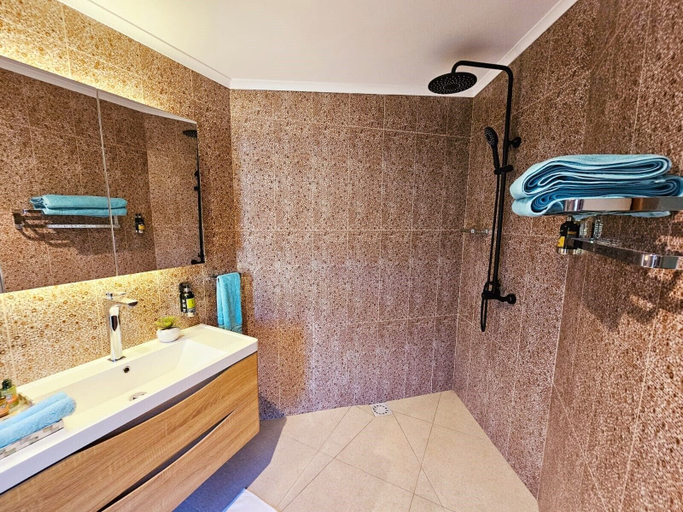 Bathroom 3, Villa Elodia by Le Duc Hotel & Villas