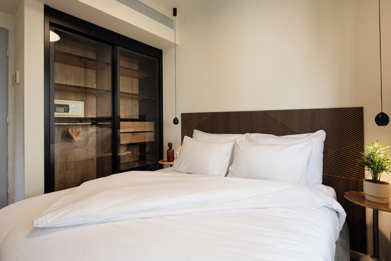 Bedroom 4, De Sheinkin Suites