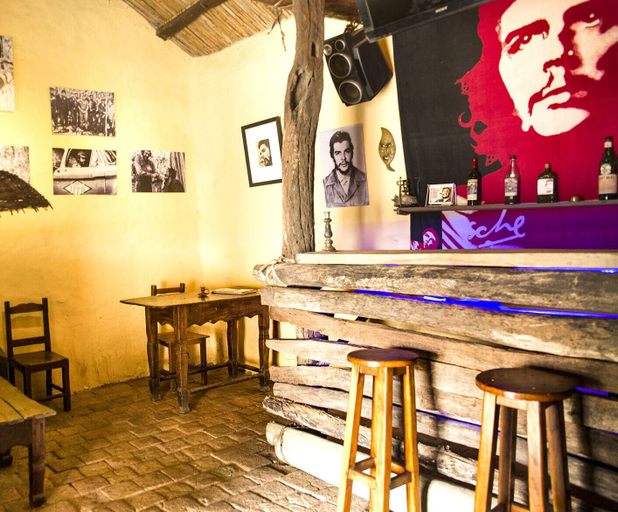 Food & Drinks, Casa del Telegrafista, Vallegrande