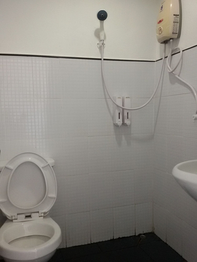 Bathroom 3, Aenguy Sabey Chiangkhan Homestay, Chiang Khan